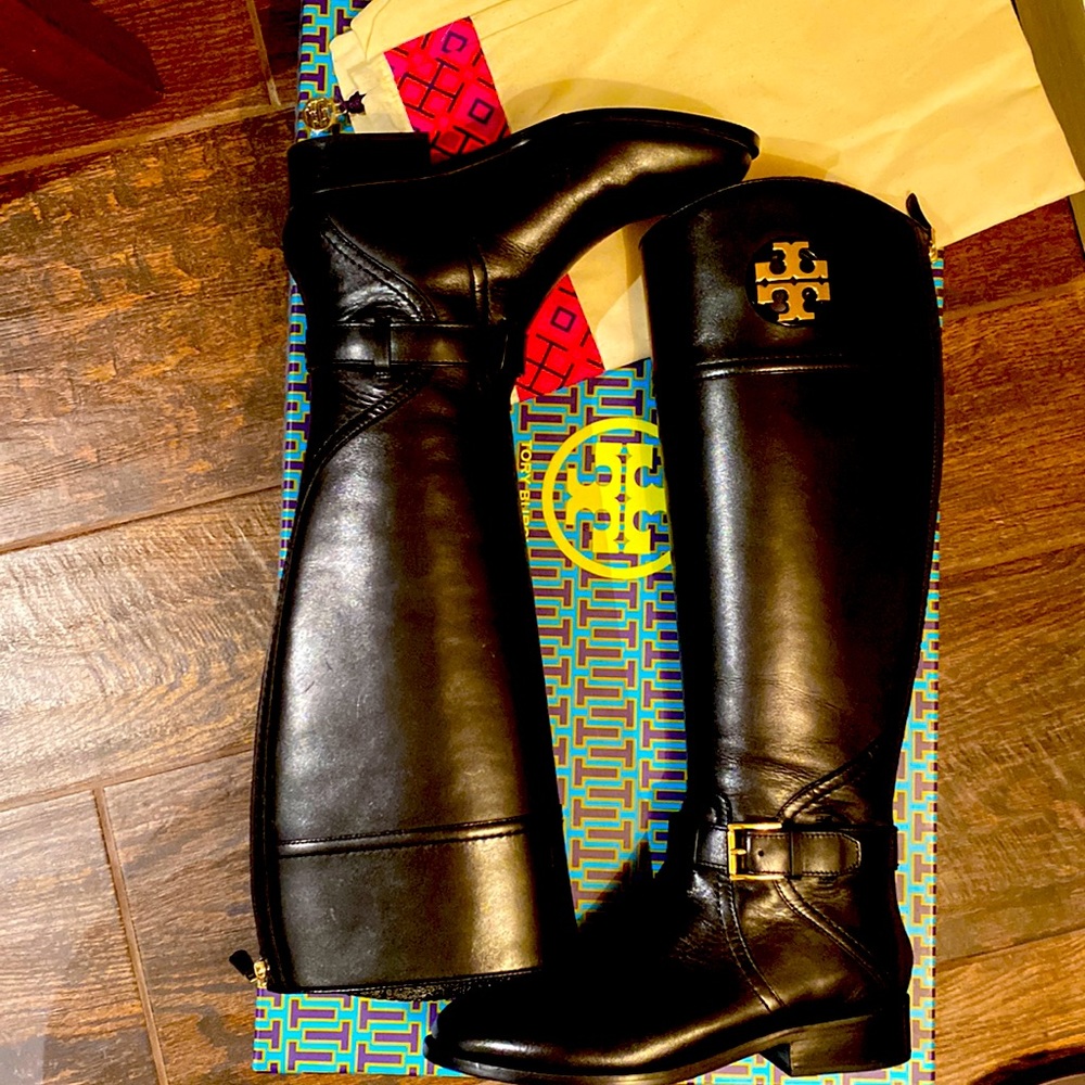 Tory Burch Boots